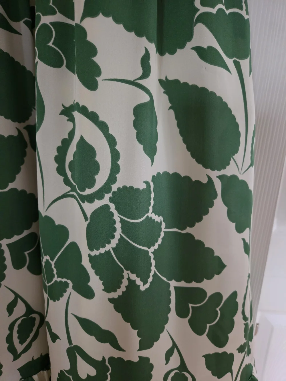 Gilli Cream Midi Dress with Green Floral Print (size L) - Picture 4 of 6